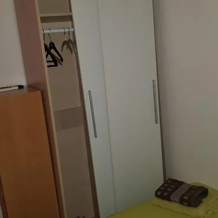 Gaestezimmer Fuer 2 Personen Ca 12 Qm In Tar-vabriga, Istrien Istrische Riviera Apartmán